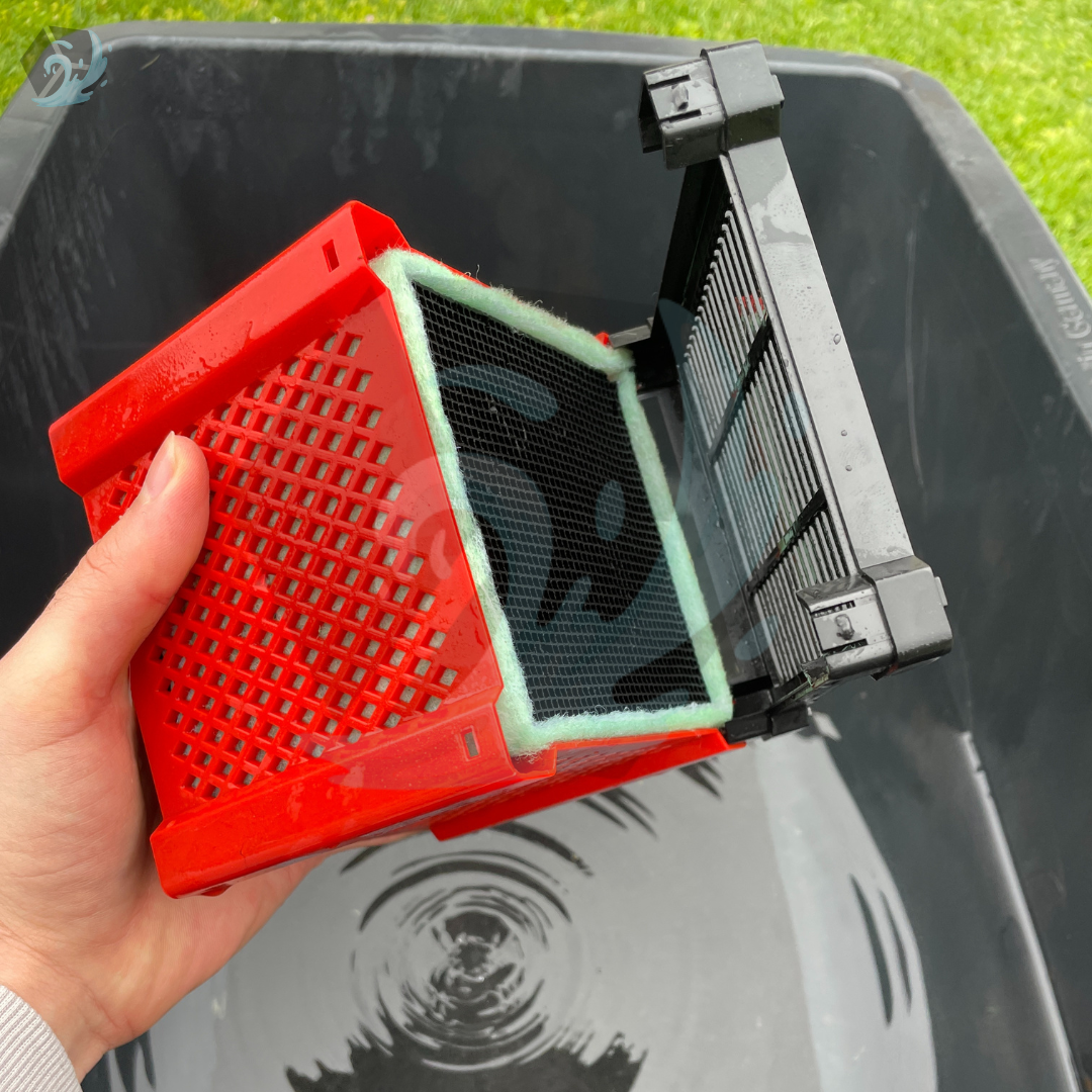 PureCube 2.0 - For cleaning your water troughs